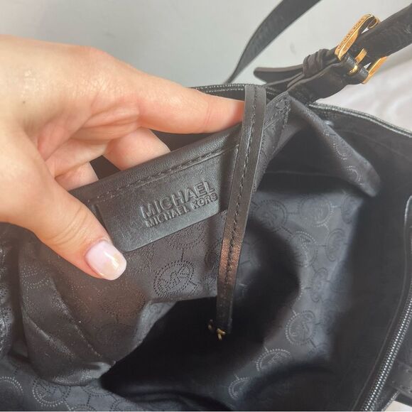 MICHAEL KORS Signature Black Jet Set Pocket Shoulder Bag Tote - Picture 11 of 11